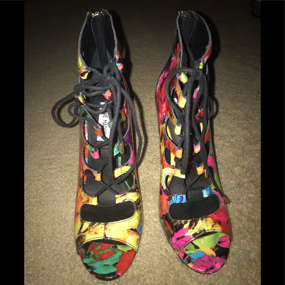 Steve Madden Lace Up Heel Boots